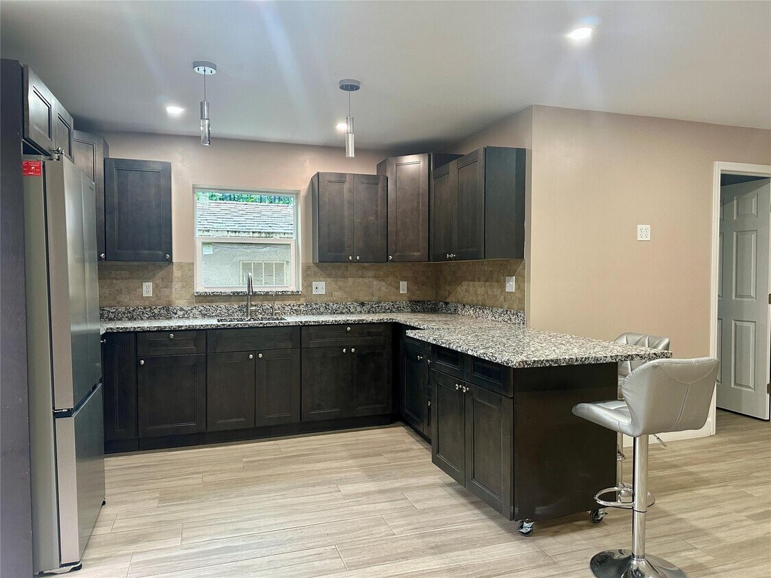Foto principal - 1650 SW 117th Ave