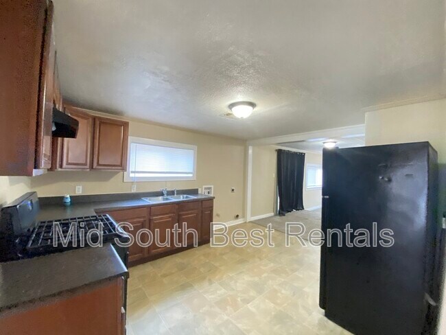 Foto del edificio - 4522 W 26th St