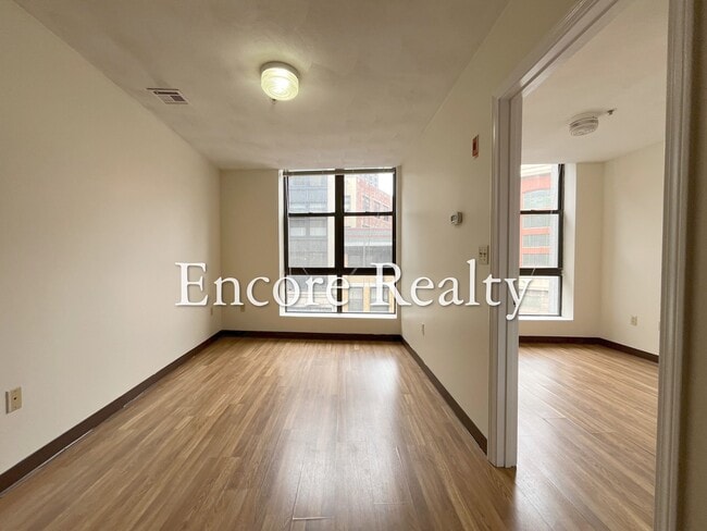 Building Photo - 83 Essex St