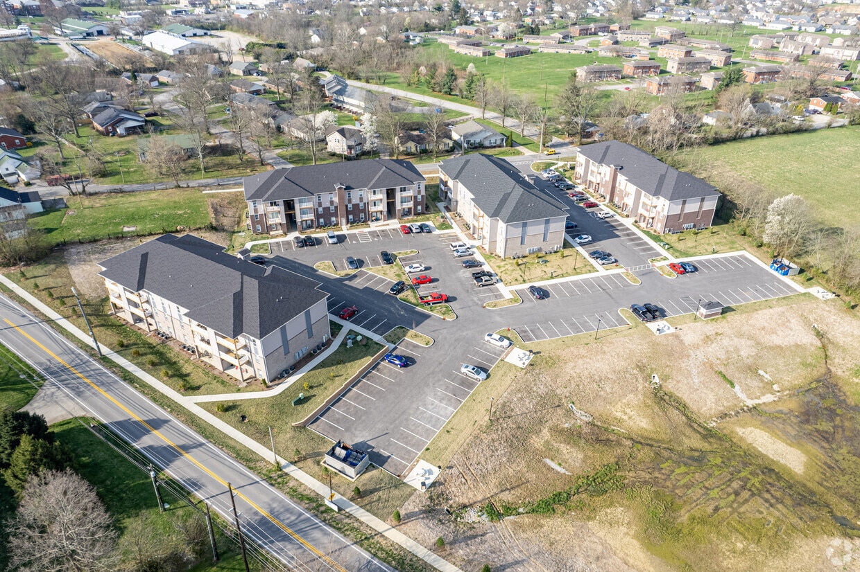 Aerial Photo - Saddlebred Park Apartments