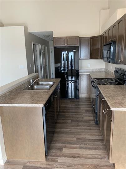 Photo du bâtiment - 2 bedroom in Grande Prairie AB T8X 0H1