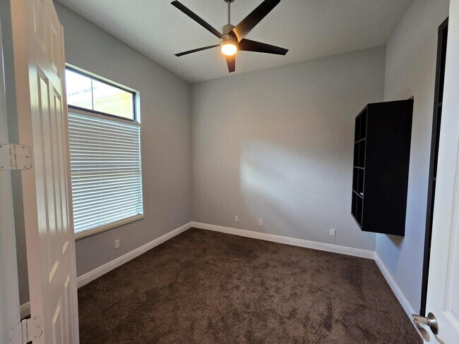 Foto del edificio - 2095 NW Diamond Creek Way