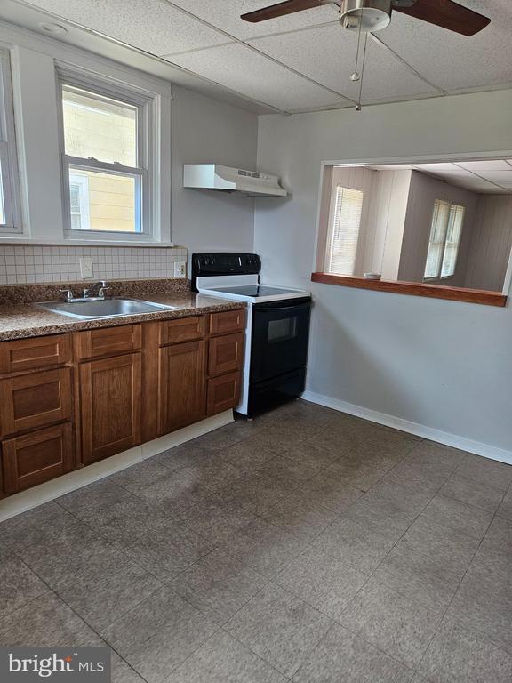 Foto principal - 1623 S Delaware St