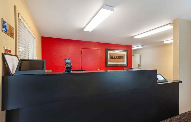 Building Photo - Furnished Studio-Atlanta - Alpharetta - Northpoint - East