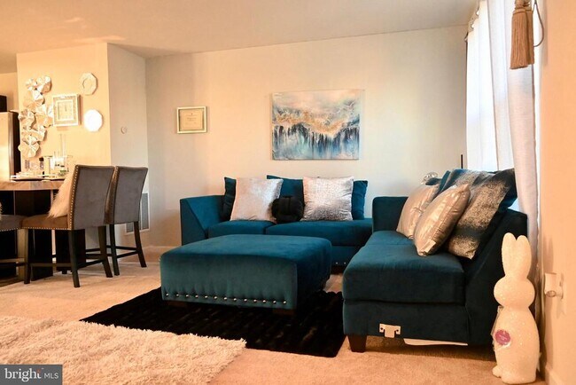 Building Photo - 110 Mariners Wy