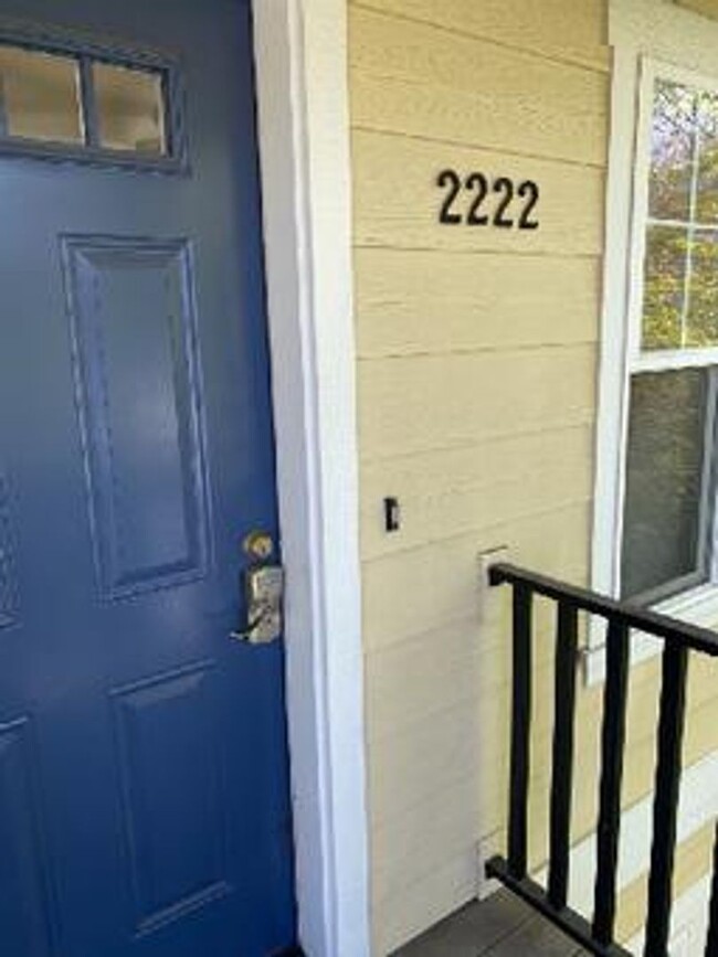 Foto del edificio - 2 Bedroom 2 Bath Townhouse in Ashland