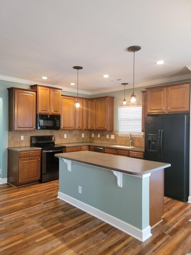 Building Photo - 3919 Briar Vista Dr