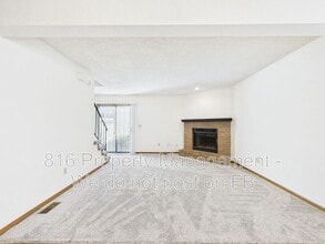 Building Photo - 3517-3523 NE Independence Ave