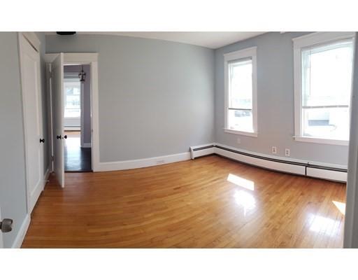 Building Photo - 3 bedroom in Brockton MA 02301