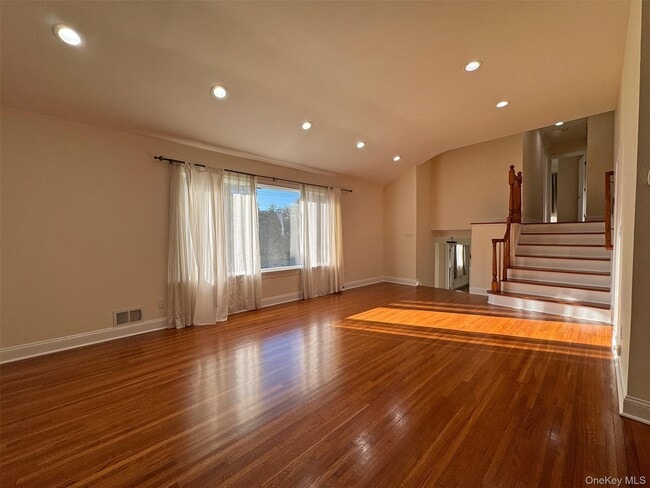 Foto del edificio - 11 Country Ridge Dr