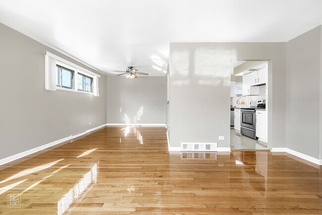 Building Photo - 283 Fair Ave