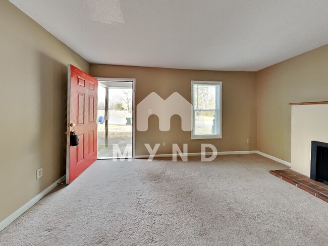 Building Photo - 109 Bashford Unit C