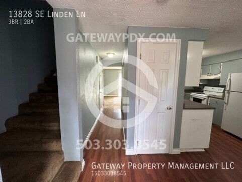 Building Photo - 13828 SE Linden Ln