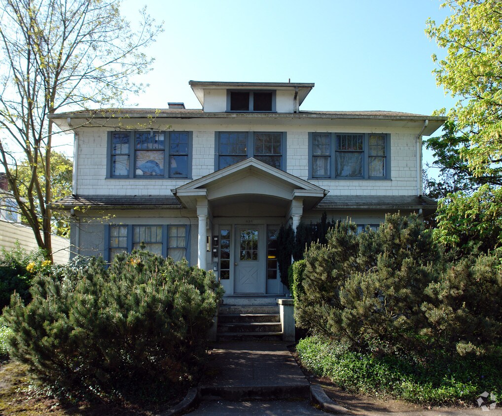 Primary Photo - 434 E 13th Ave