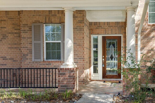 Building Photo - 50 E Pipers Green St