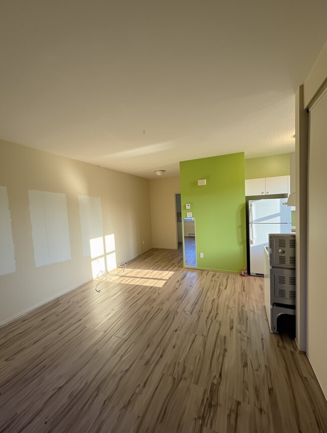 Building Photo - 1 Bedroom Apartment in Hull - Prime location