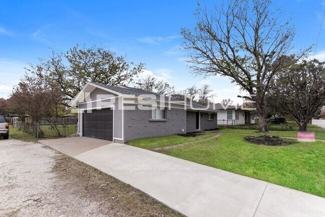 Foto del edificio - 1507 Granbury St