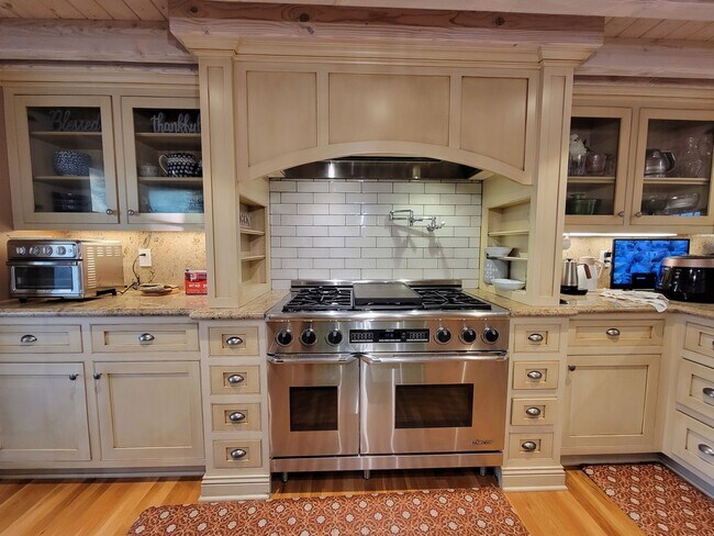 Foto del edificio - Entire residential home hosted by 3M1S | HOME