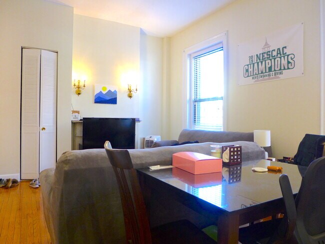 Foto del edificio - 419 Shawmut Ave