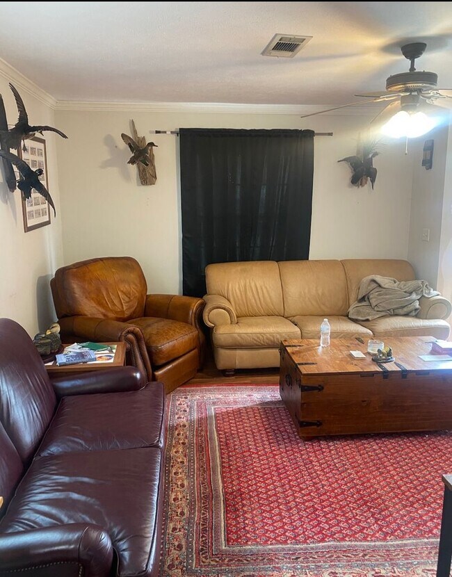 Foto del edificio - Overstreet Drive