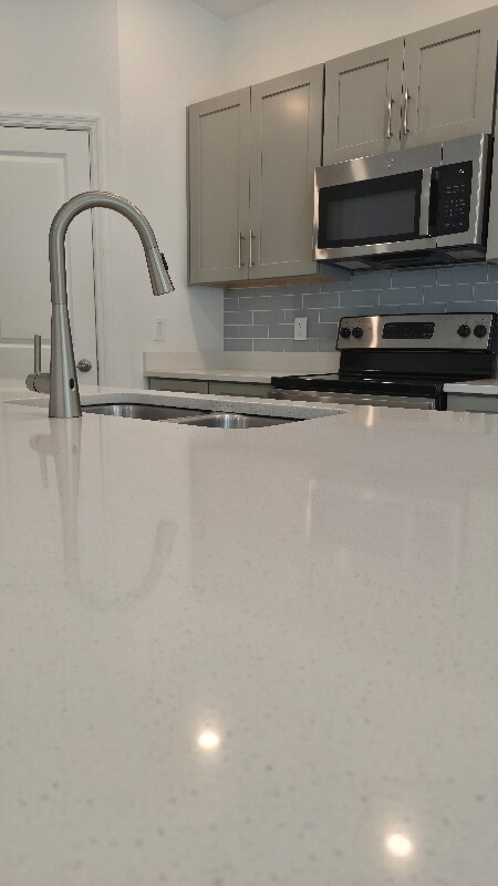 Foto del edificio - 3563 Davenport Creek Ct