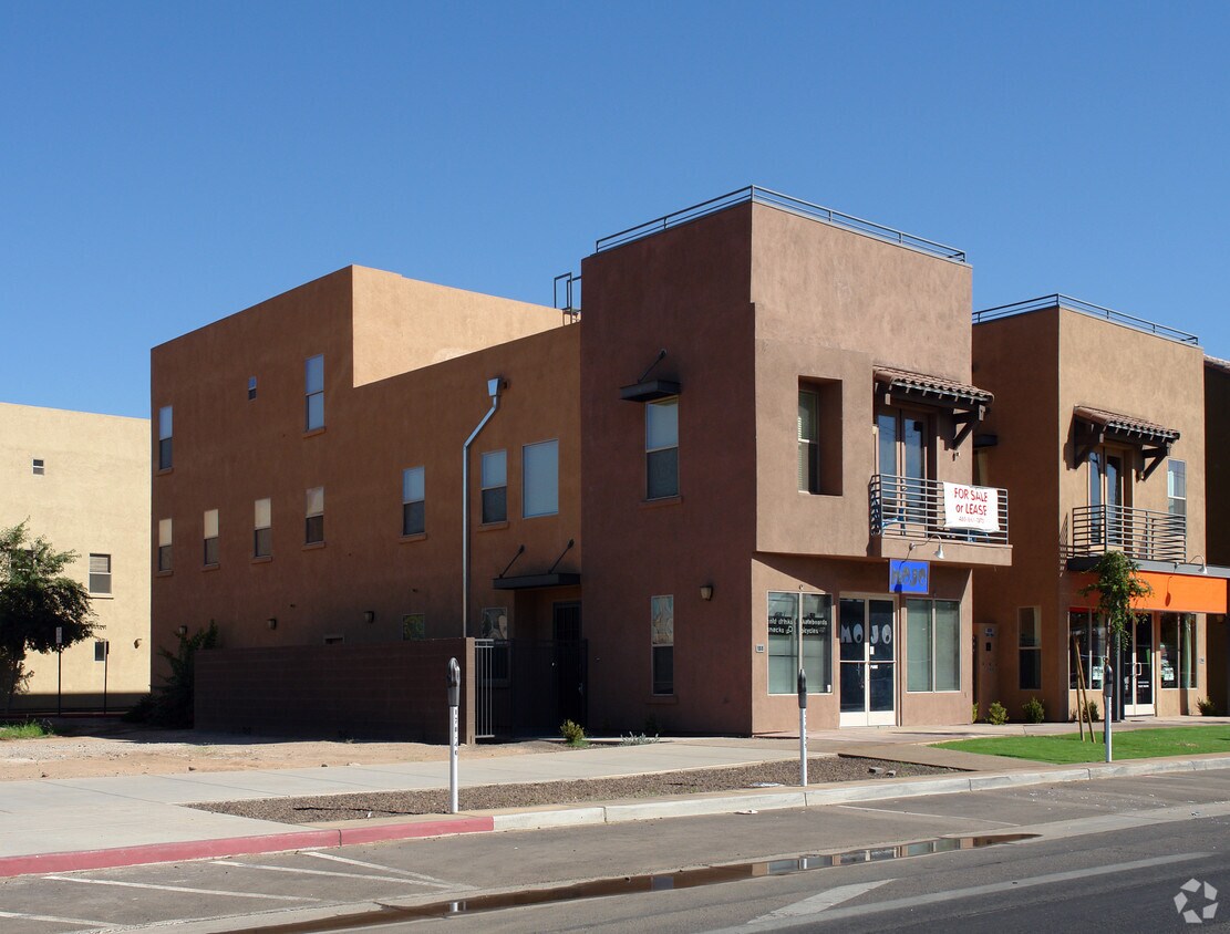Foto del edificio - Artisan Village