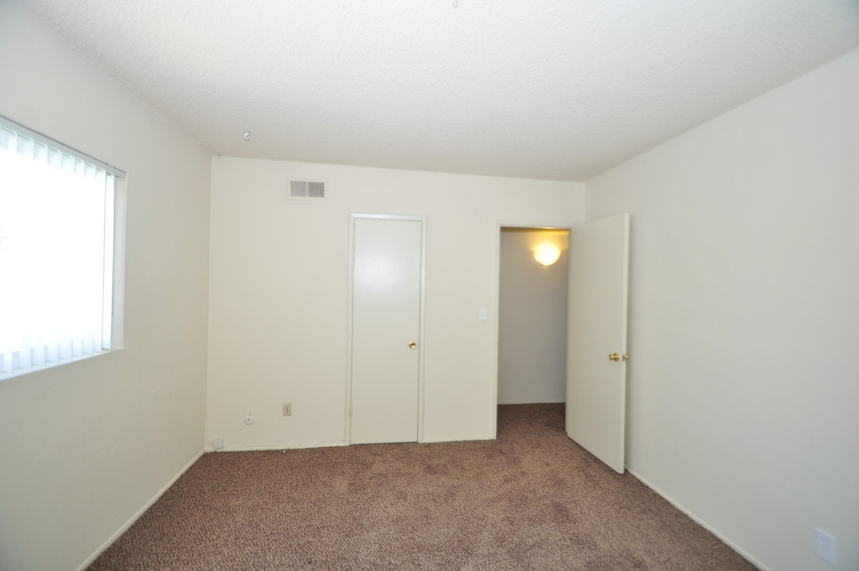 Crestview Apartments Apartments in La Mesa, CA Westside Rentals