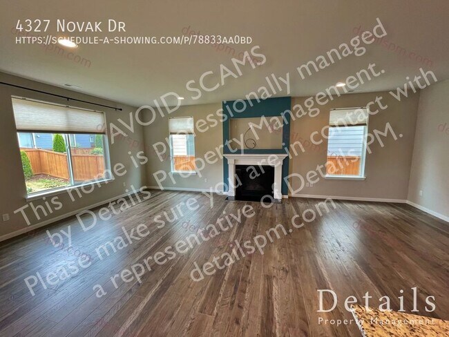 Building Photo - *** Application Pending *** Nice 3 Bedroom...