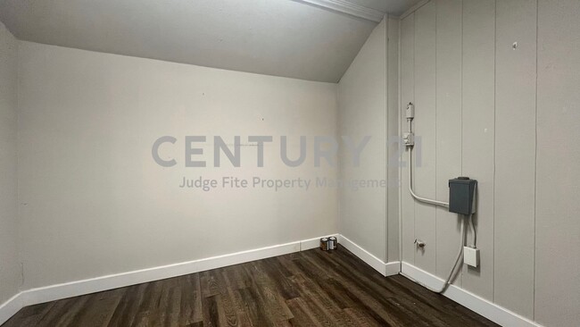 Foto del edificio - Charming 2-Story 2/1.5 Condo For Rent!