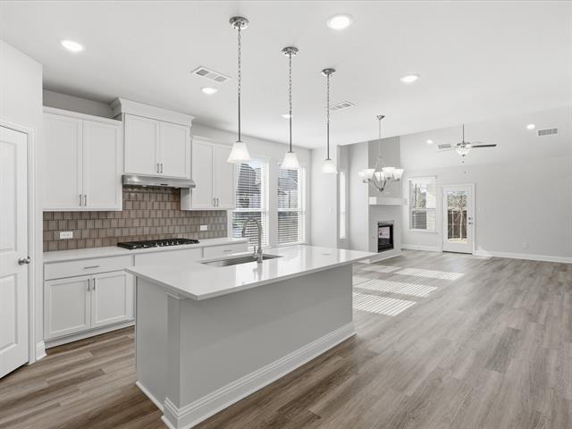 Foto del edificio - 2620 Fargo Pl