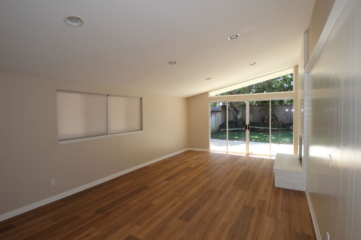 Foto del edificio - 263 Hanover Dr