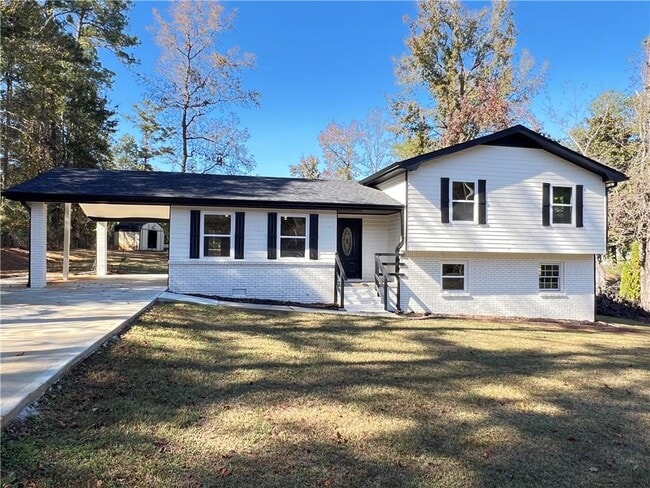 Building Photo - 550 Oglesby Bridge Rd SE