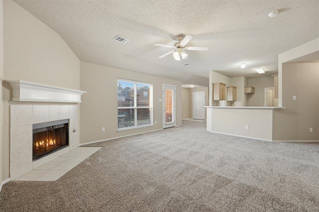 Foto del edificio - 1410 Deville Cir