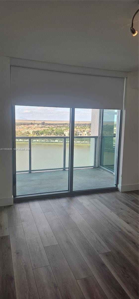 Building Photo - 2681 N Flamingo Rd