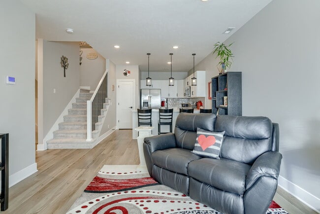 Open Concept Living - 1903 S 7th St