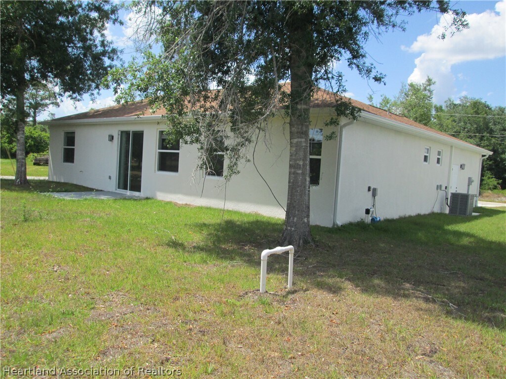 Building Photo - 880 Durmon Ave