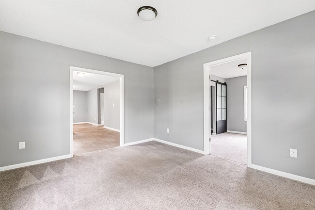 Building Photo - 3 Bedroom home in a Prime Raleigh Location!