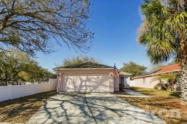 Building Photo - 4432 Country Hills Blvd