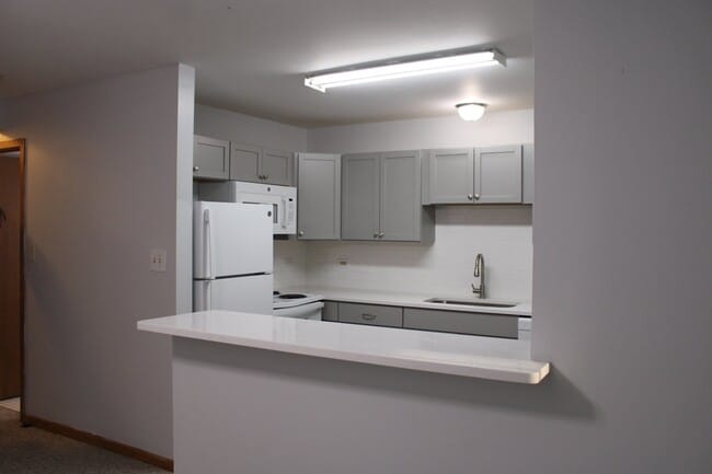 Building Photo - 1003 Spruce St