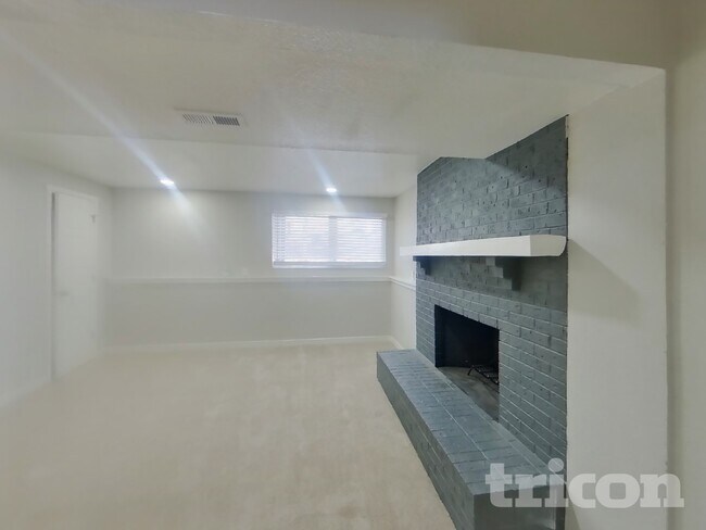 Building Photo - 4706 Wilde Pl