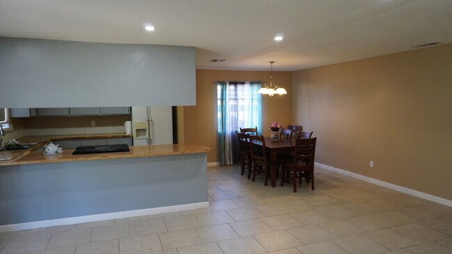 Foto del edificio - 3723 Joppa Ln