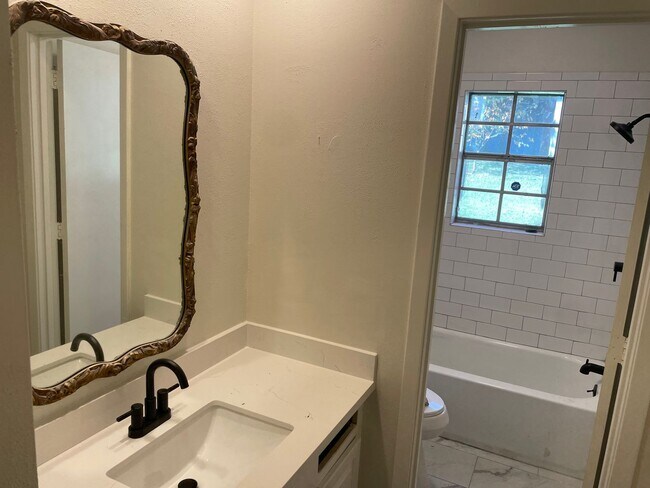 Foto del edificio - 3 Bedroom 2 Bath in Crossgates of Brandon!