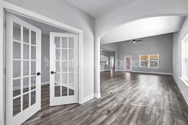 Building Photo - 1033 Sleepy Owl Ln