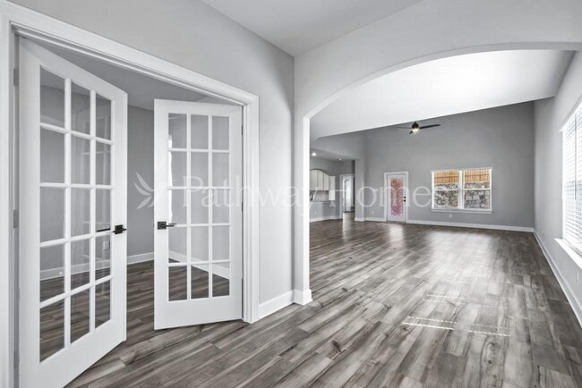 Foto del edificio - 1033 Sleepy Owl Ln