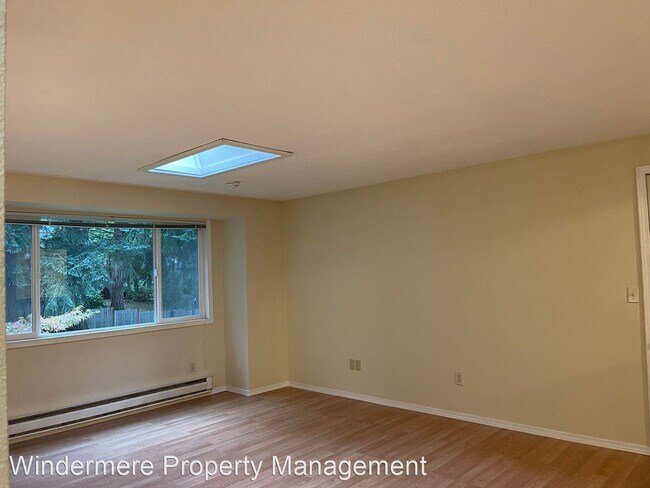 Building Photo - 2 br, 1 bath House - 771 High School Road NW