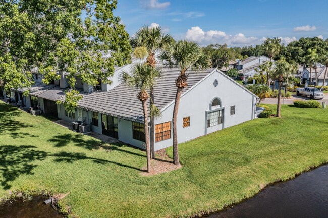Foto del edificio - 4283 Brentwood Park Cir