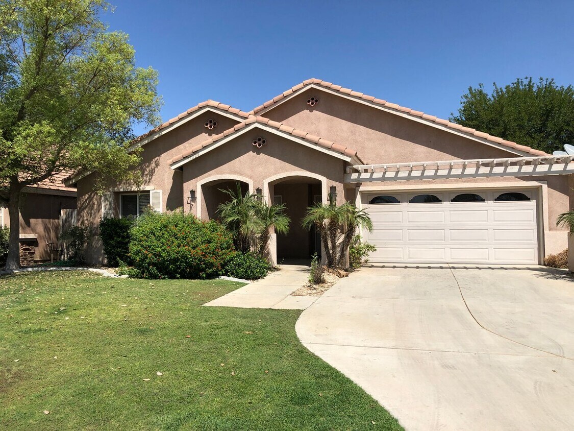 11024 Tipperary Dr, Bakersfield, CA 93311 - House Rental in Bakersfield
