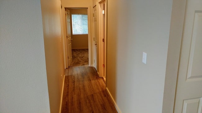 Hallway - 3007 Mt Vista Rd