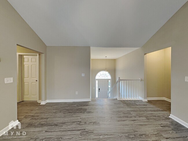 Foto del edificio - 205 Ivy Ct
