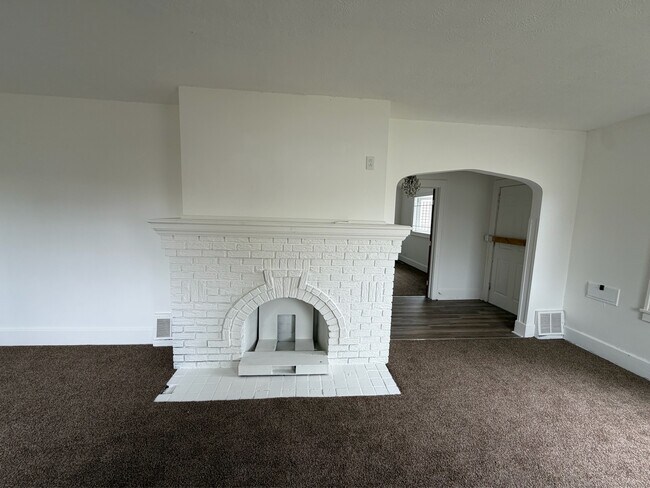 Foto del edificio - 3724 Hillman St